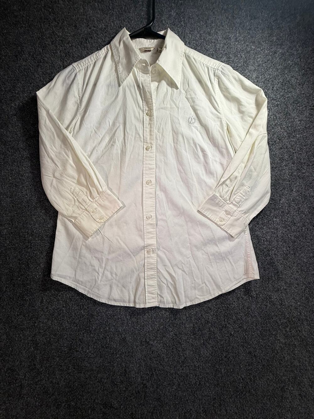 IZOD Women's White Cotton Blend Stretch Embroidered Crest Button Up Shirt S/P